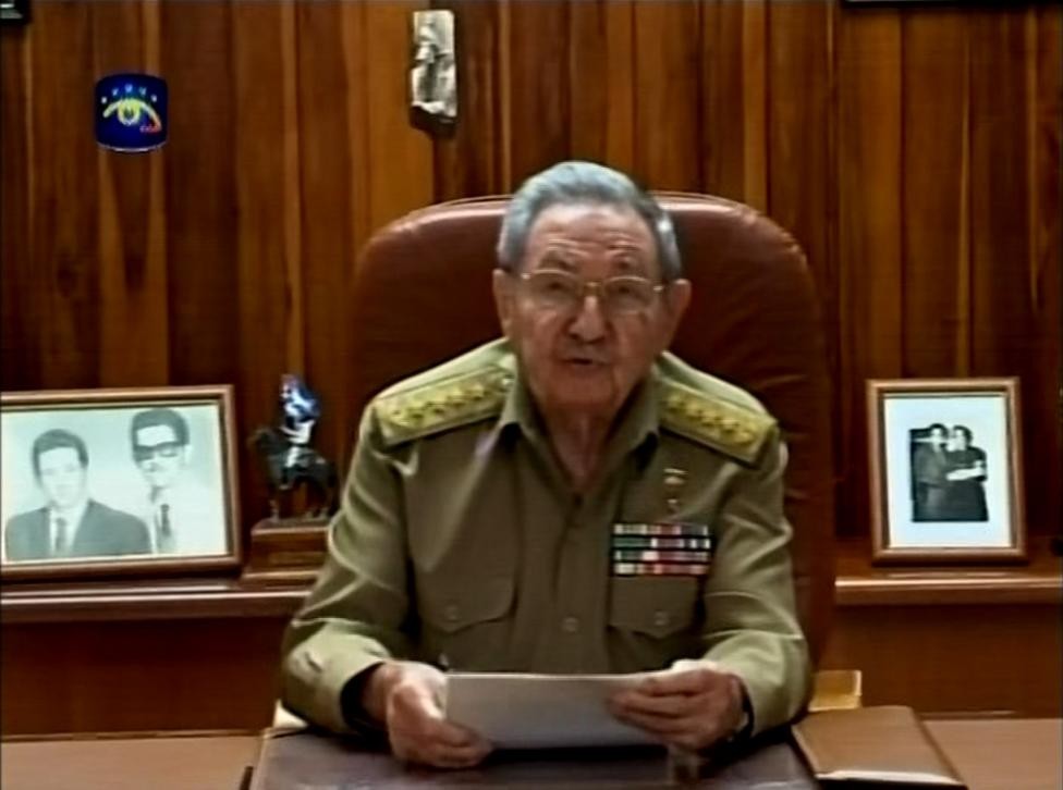 Vào ngày 17/12, Chủ tịch Cuba Raul Castro đã đọc bài diễn văn phát trên kênh truyền hình trung ương về việc chính phủ Mỹ nhất trí bình thường hóa quan hệ với Havana sau hơn 50 năm cắt đứt.